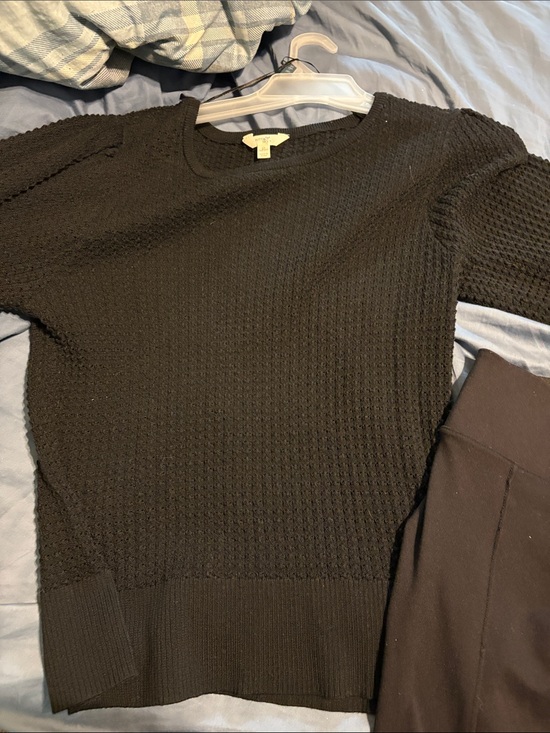Cupio Sweaters - Black Textured Knit Sweater Classic Crew Neck black leggings and sleeveless top